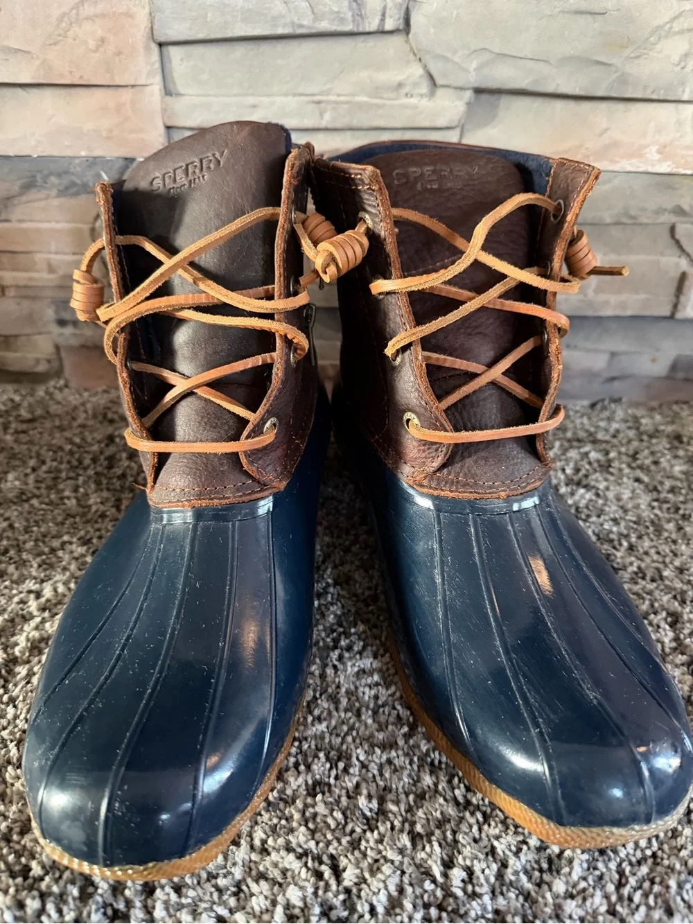 Sperry women’s 11 Leather & Navy Duck Boots